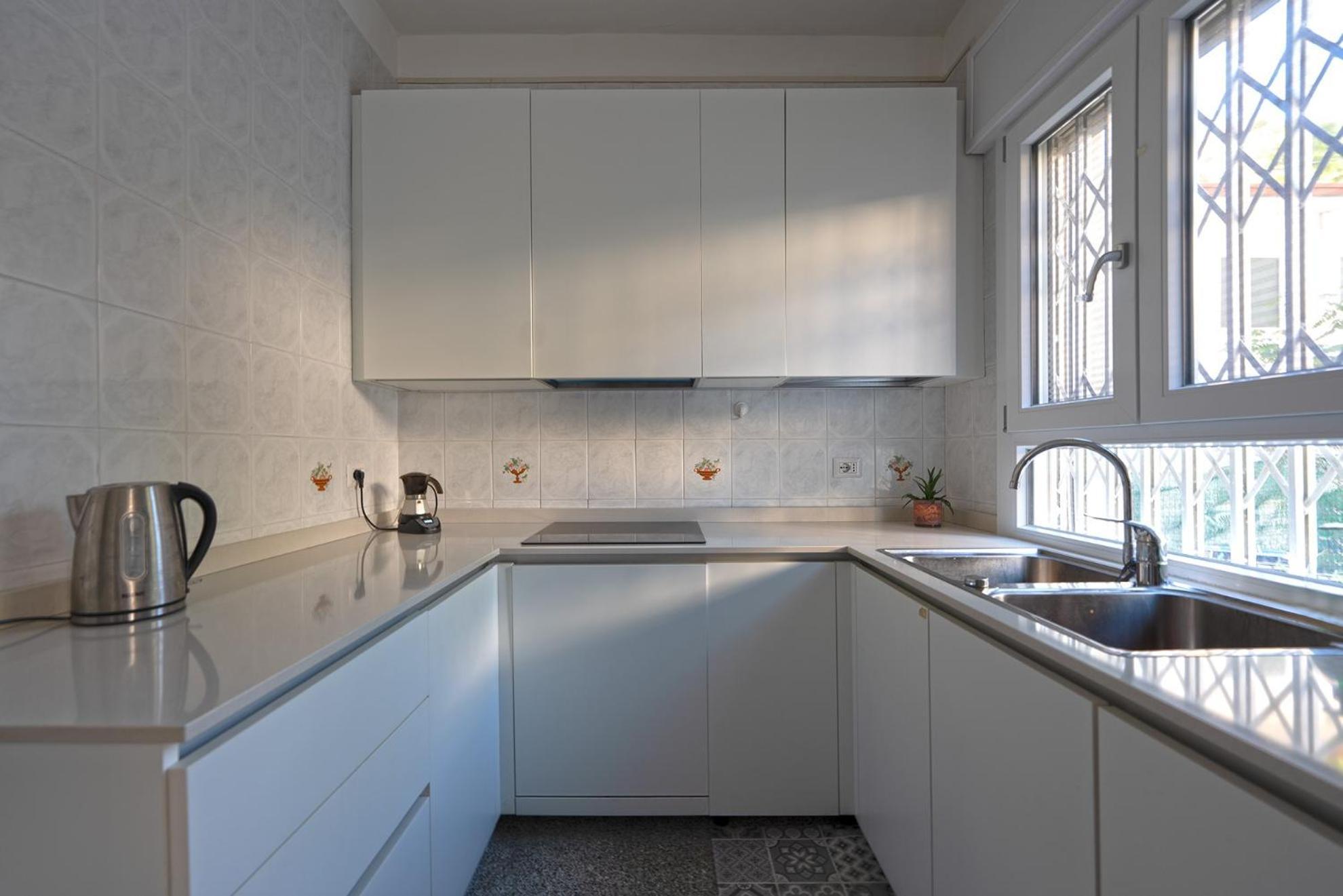 Sybil Apartment *